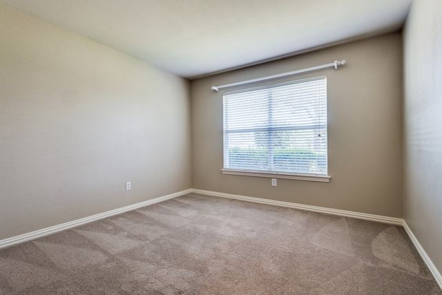 9056 Crestview Drive, Denton, TX 76207