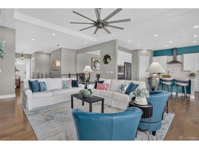 7100 S Riverwood Way, Aurora, CO 80016