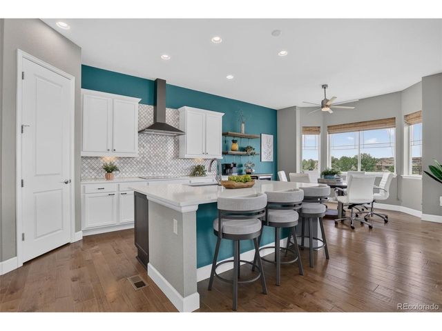 7100 S Riverwood Way, Aurora, CO 80016