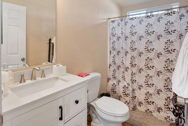 4660 N River Road 116, Oceanside, CA 92057