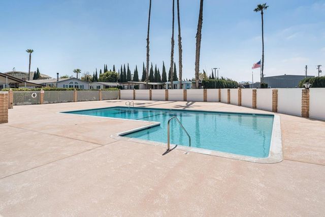 4660 N River Road 116, Oceanside, CA 92057