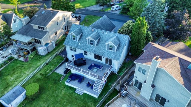 36709 N Lake Street, Ingleside, IL 60041