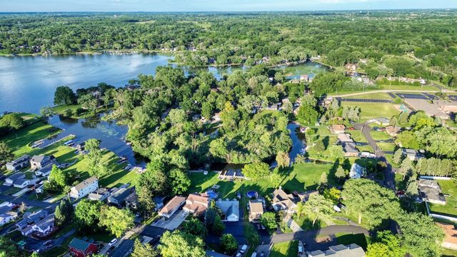36709 N Lake Street, Ingleside, IL 60041