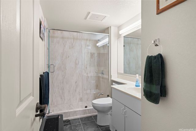 1070 Ala Napunani Street 401, Honolulu, HI 96818