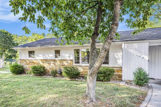 159 Clardale Court, Chelsea, MI 48118