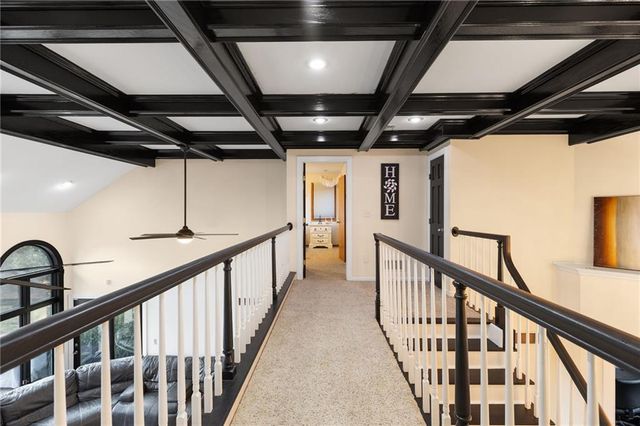 1226 Pembrooke Drive, Warrensburg, MO 64093