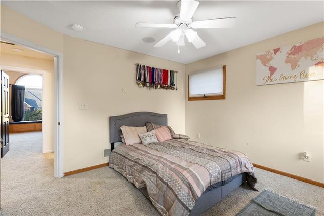 1226 Pembrooke Drive, Warrensburg, MO 64093