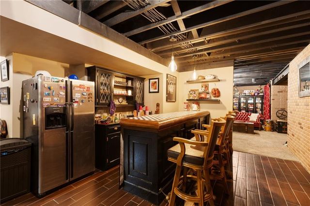 1226 Pembrooke Drive, Warrensburg, MO 64093