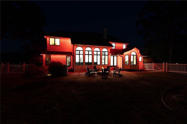 1226 Pembrooke Drive, Warrensburg, MO 64093