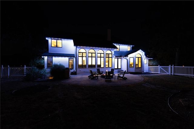 1226 Pembrooke Drive, Warrensburg, MO 64093