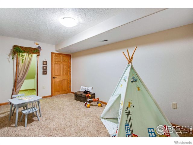 335 N Shore Circle, Windsor, CO 80550