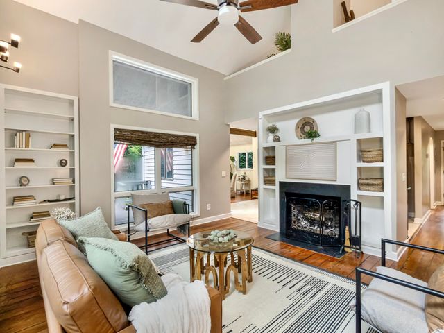 523 W Carolina Avenue, Summerville, SC 29483