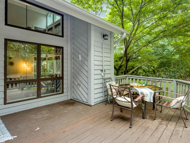 523 W Carolina Avenue, Summerville, SC 29483