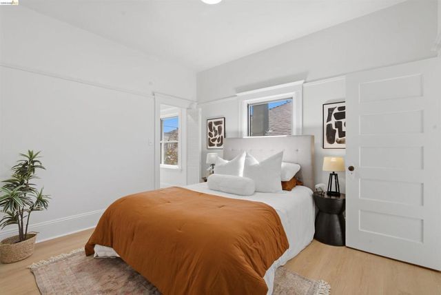 961 963 37th Street, Oakland, CA 94608
