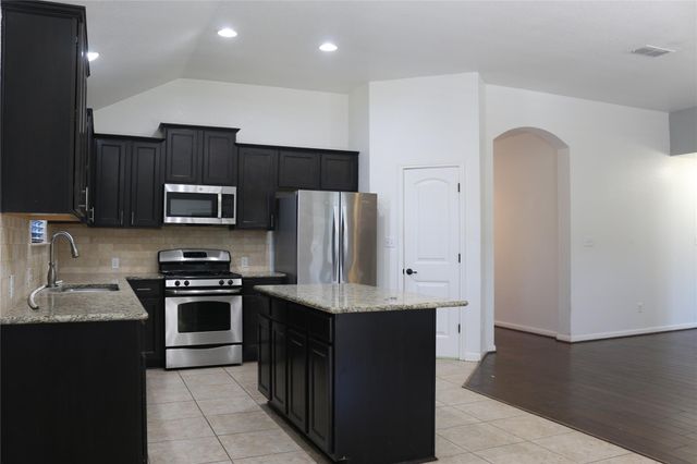 521 Stone View TRL, Austin, TX 78737
