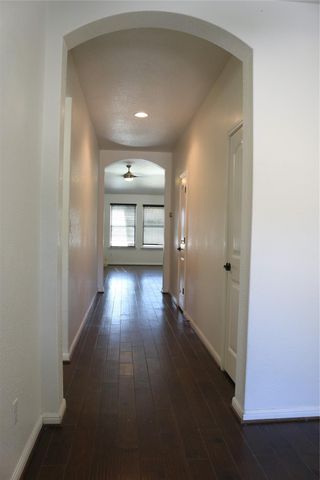 521 Stone View TRL, Austin, TX 78737