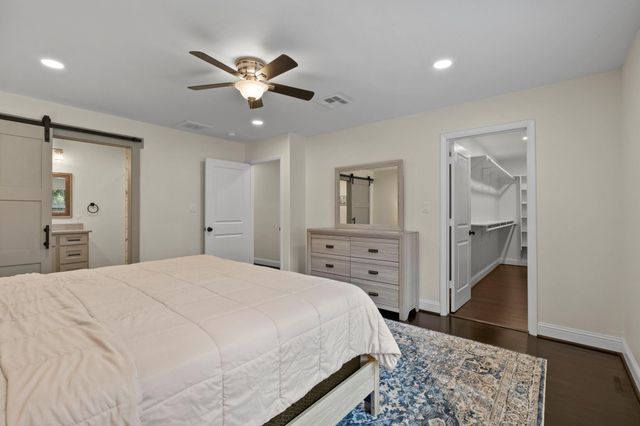 2402 Chimney Rock Road, Houston, TX 77056