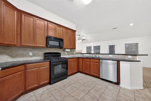 20634 Sapphire Lake Road, Richmond, TX 77407