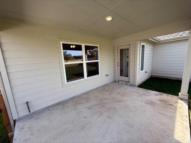 20432 Gillbrand RD, Manor, TX 78653