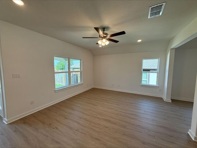20432 Gillbrand RD, Manor, TX 78653