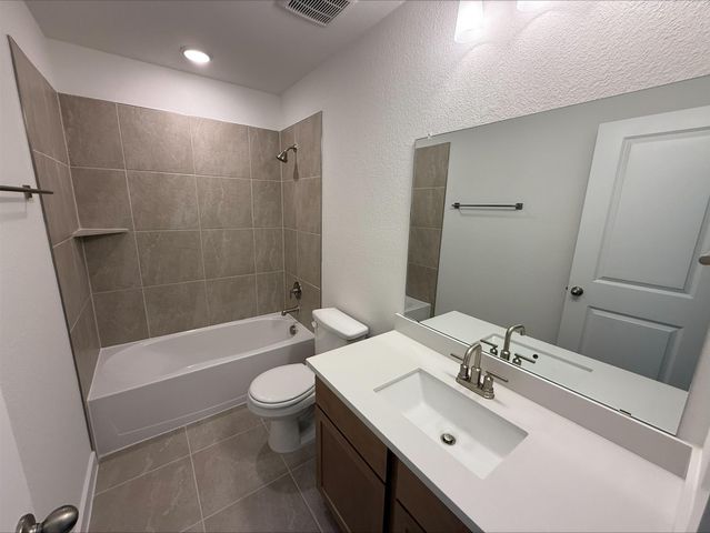 20432 Gillbrand RD, Manor, TX 78653