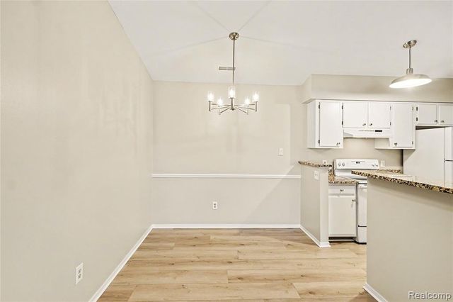 314 Spring Brooke Drive 7, Brighton, MI 48116
