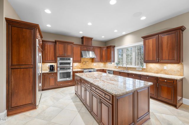 7029 Hasentree Way, Wake Forest, NC 27587