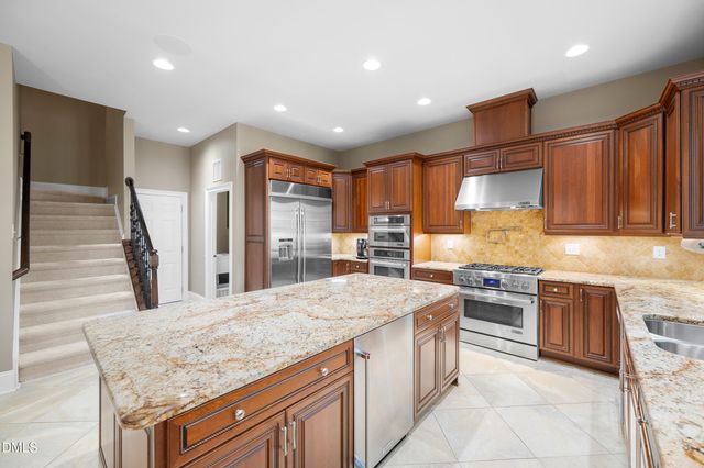 7029 Hasentree Way, Wake Forest, NC 27587