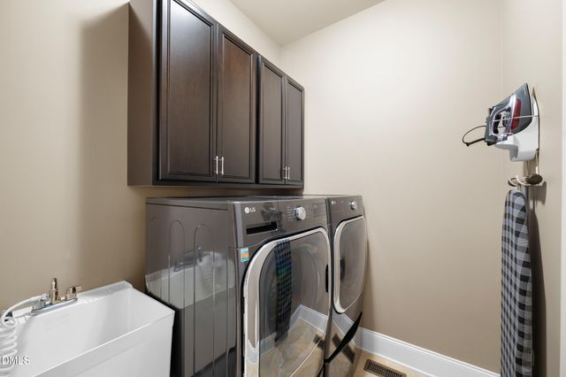 7029 Hasentree Way, Wake Forest, NC 27587