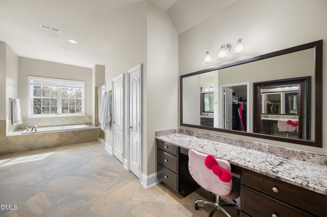 7029 Hasentree Way, Wake Forest, NC 27587