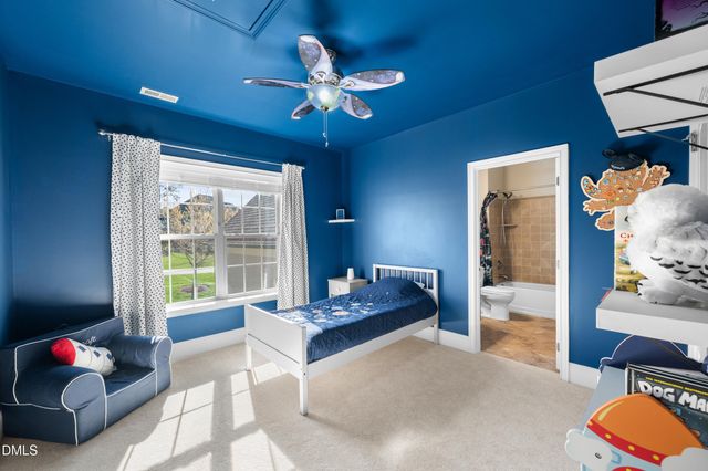 7029 Hasentree Way, Wake Forest, NC 27587