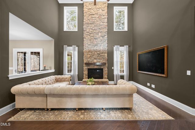 7029 Hasentree Way, Wake Forest, NC 27587