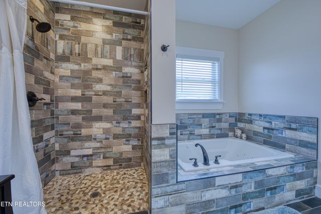 6110 Jim Luttrell Lane, Knoxville, TN 37918