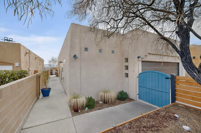 5024 Mirador Drive NW, Albuquerque, NM 87120