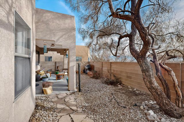 5024 Mirador Drive NW, Albuquerque, NM 87120