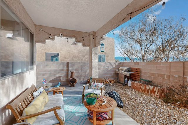 5024 Mirador Drive NW, Albuquerque, NM 87120