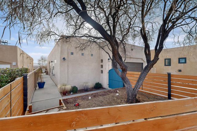 5024 Mirador Drive NW, Albuquerque, NM 87120