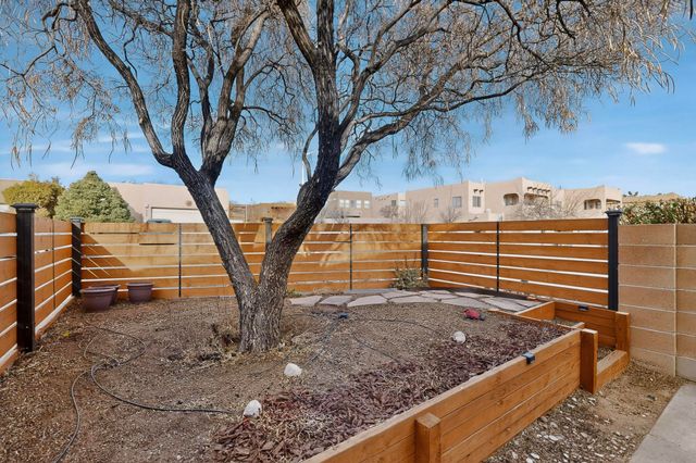 5024 Mirador Drive NW, Albuquerque, NM 87120