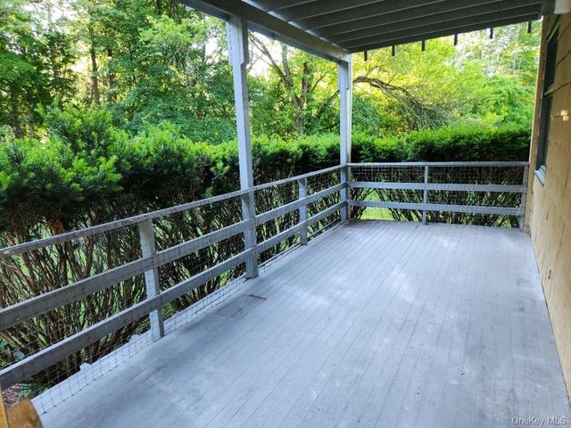 20 Locust Street 1B, Warwick, NY 10990