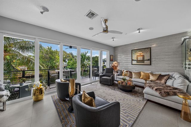 2900 NE 12th Terrace 22, Oakland Park, FL 33334