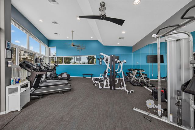 2900 NE 12th Terrace 22, Oakland Park, FL 33334