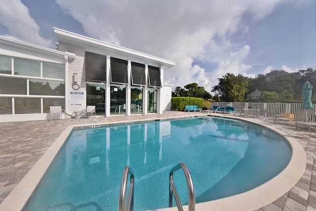 2900 NE 12th Terrace 22, Oakland Park, FL 33334
