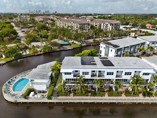 2900 NE 12th Terrace 22, Oakland Park, FL 33334