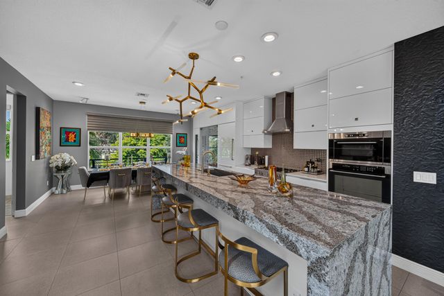 2900 NE 12th Terrace 22, Oakland Park, FL 33334