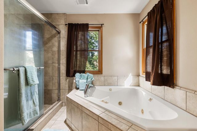 3206 Gillam Rd, Valley Springs, CA 95252