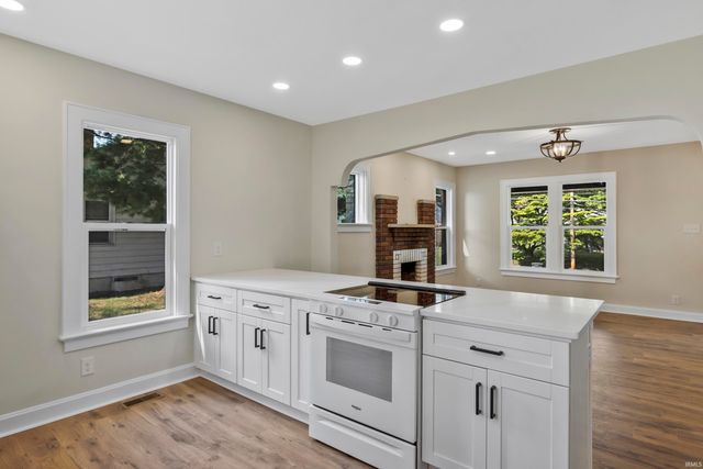 2117 E Virginia Street, Evansville, IN 47711