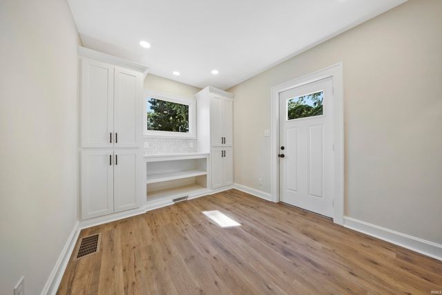 2117 E Virginia Street, Evansville, IN 47711