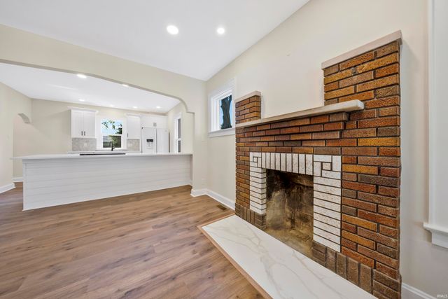 2117 E Virginia Street, Evansville, IN 47711