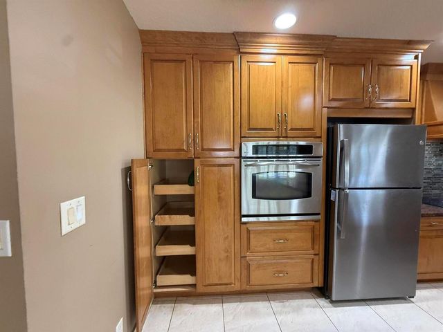 220 Country Lane A, Boynton Beach, FL 33435