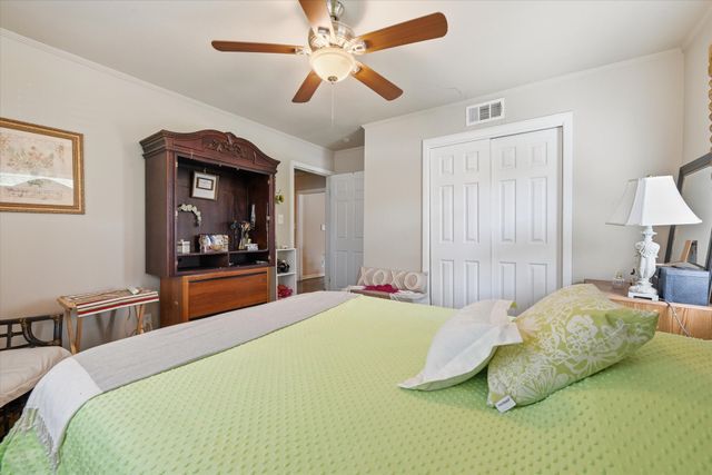 3559 Paramount Street, North Richland Hills, TX 76117